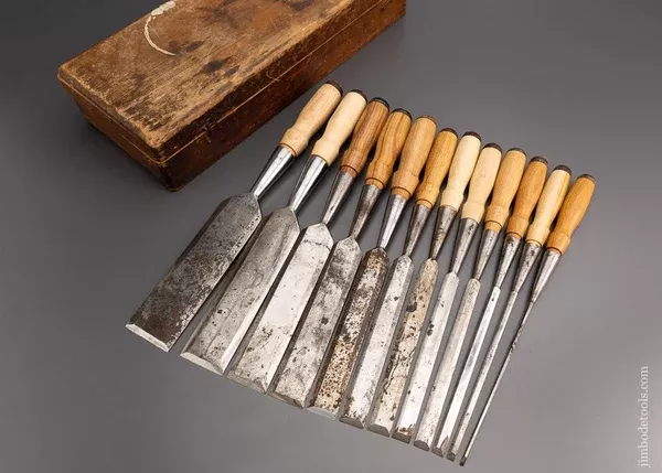 WITHERBY MADE FOR UNION HARDWARE SAMSON Complete Set of 12 Socket Firmer Chisels in Original Box - 96829 - AS OF FEB 15